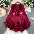 Lady's elegant V-neck long-sleeved dress
