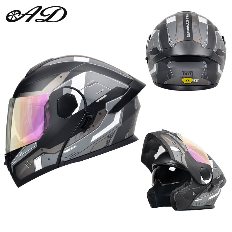Motorcycle helmet with good ventilation in summer