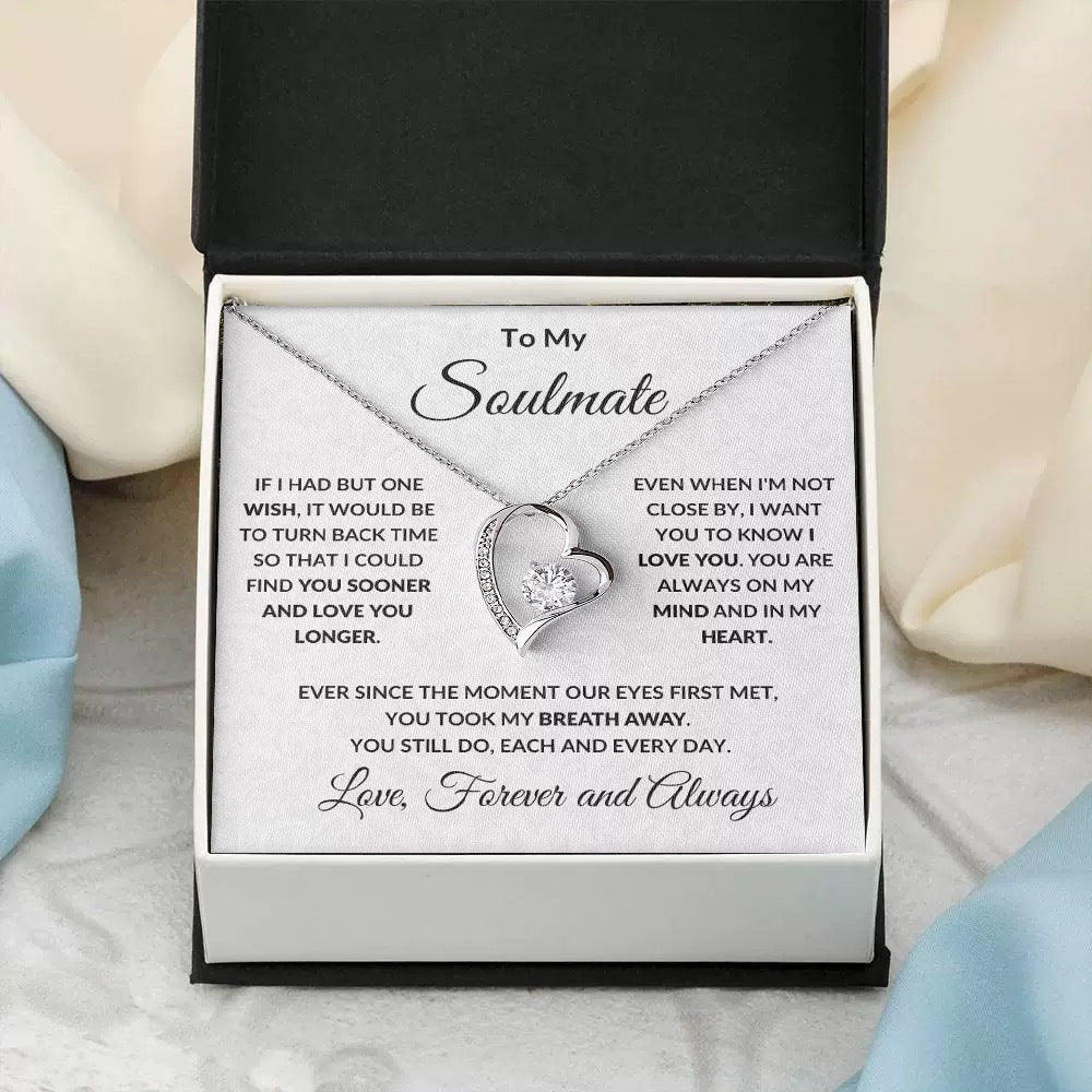 Heart-Shaped Zircon Pendant Necklace with Gift Box