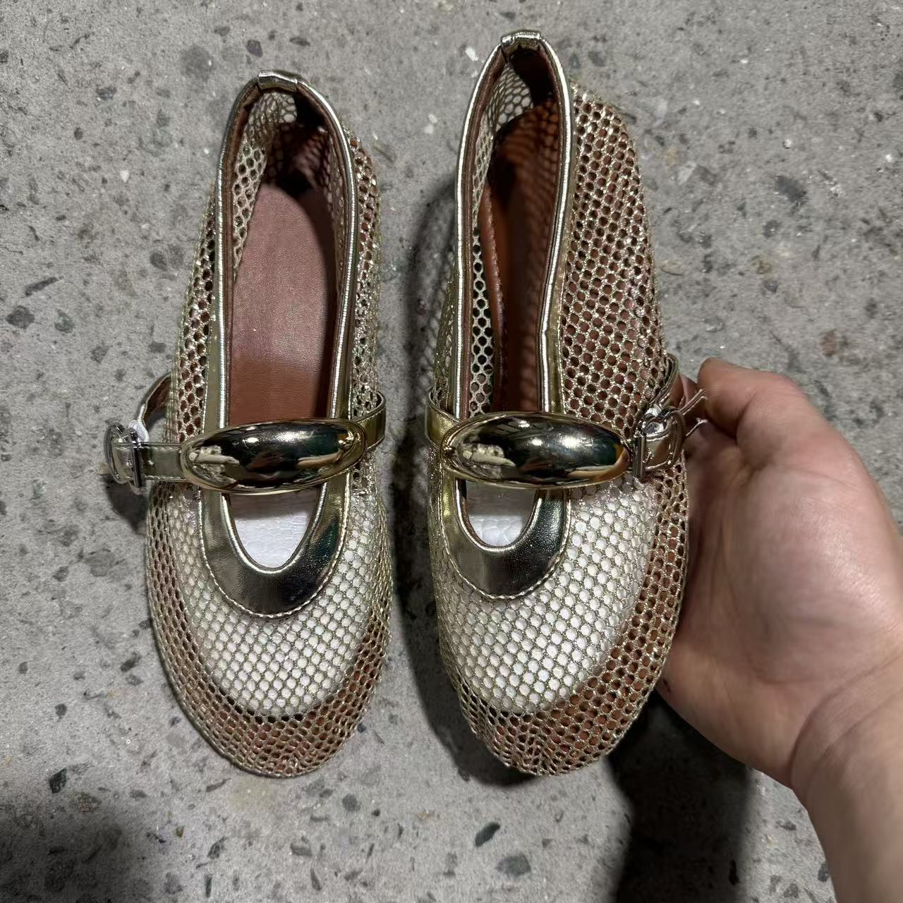 Women's ballet flats