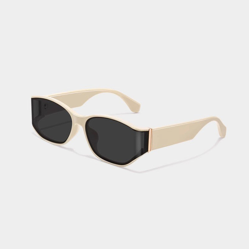 Retro Curved Cat-Eye Sunglasses with UV Protection