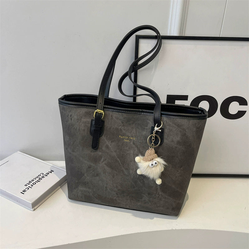 Large-capacity tote bag