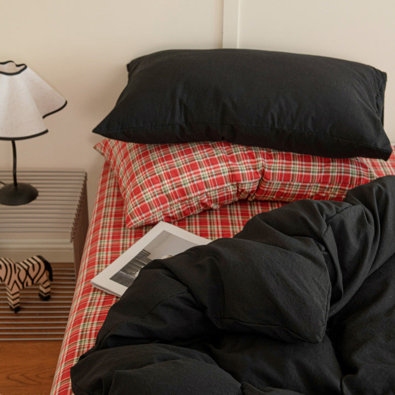 Contrast Plaid Bedding Set