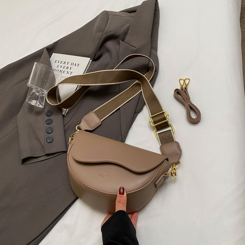 Fashion Shoulder Crossbody Saddle Bag