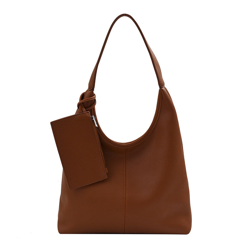 Large-capacity underarm bag