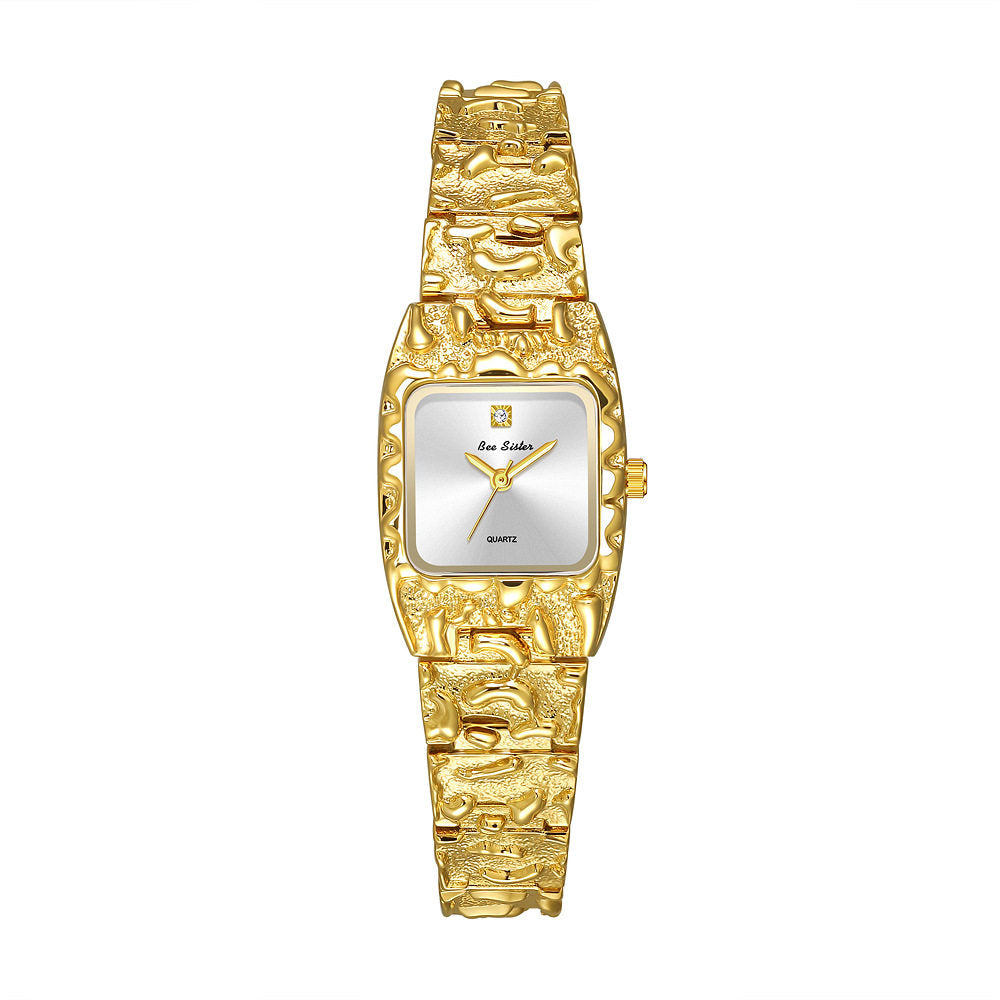 Women's Vintage Quartz Watch with Alloy Strap