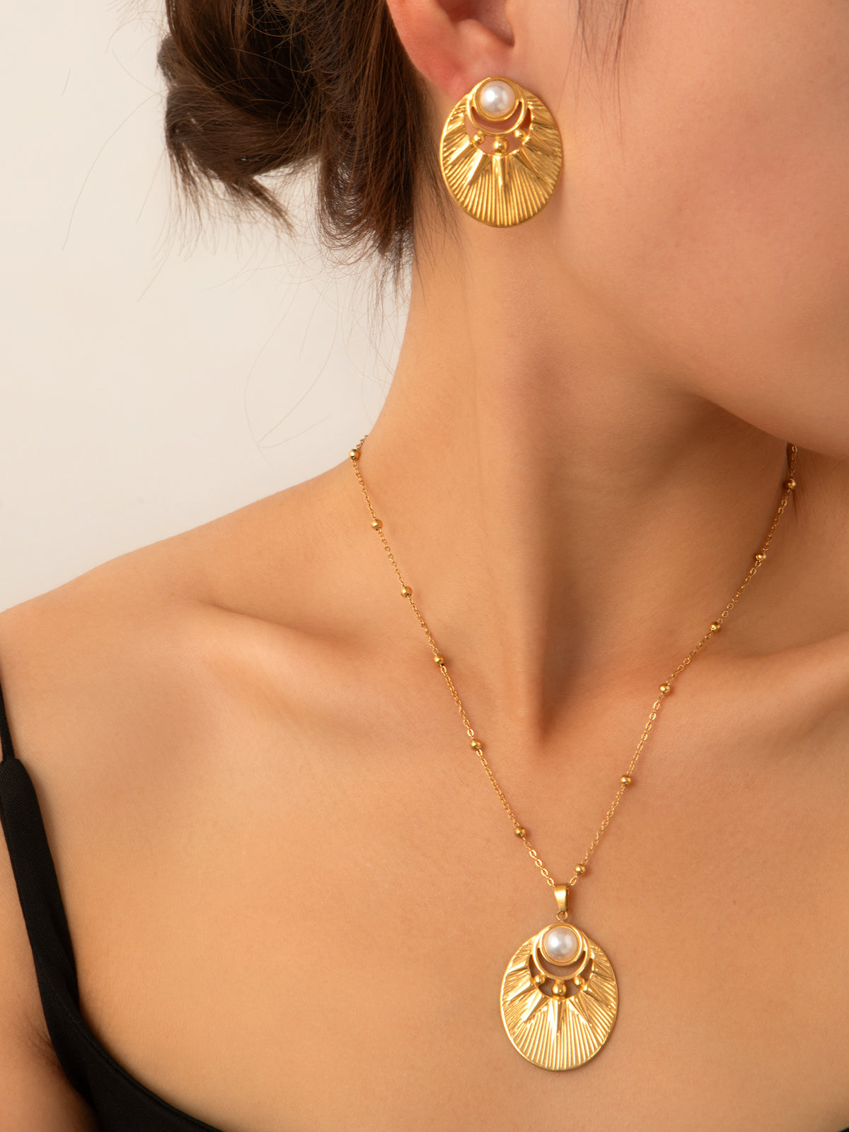 Titanium Steel Water Drop Necklace and Earrings