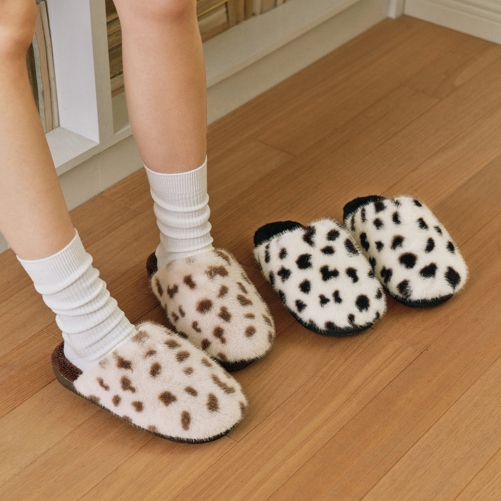 Women Winter Warm Fleece Lined Leopard Print Plush Closed Toe Non Slip House Slippers
