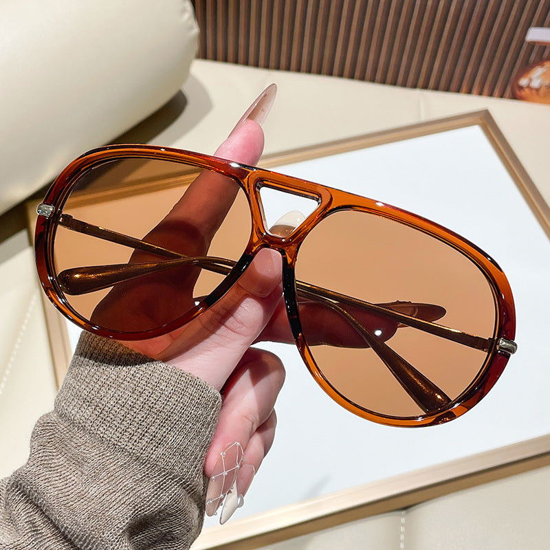 Retro Aviator Sunglasses with UV Protection