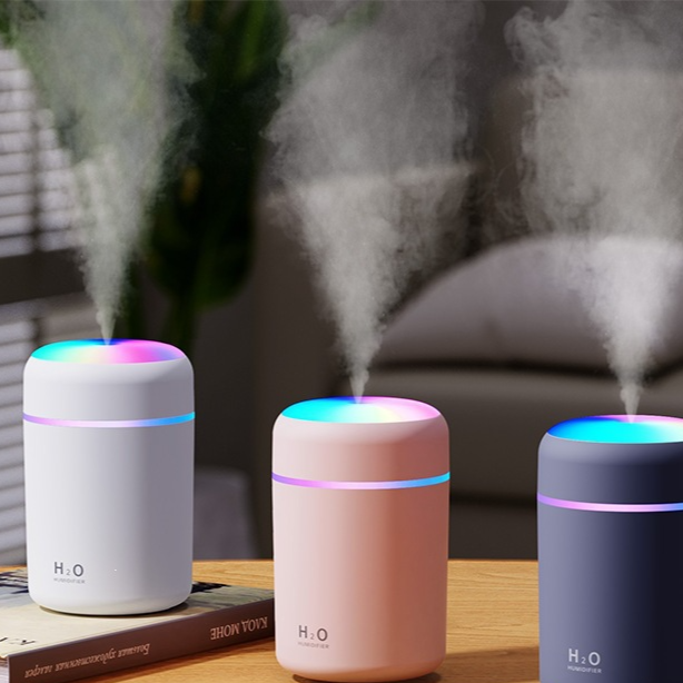 USB humidifying aromatherapy machine