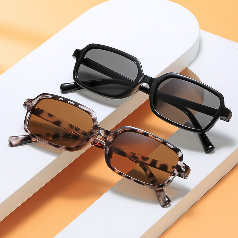 Retro Square Frame UV400 Protection Sunglasses