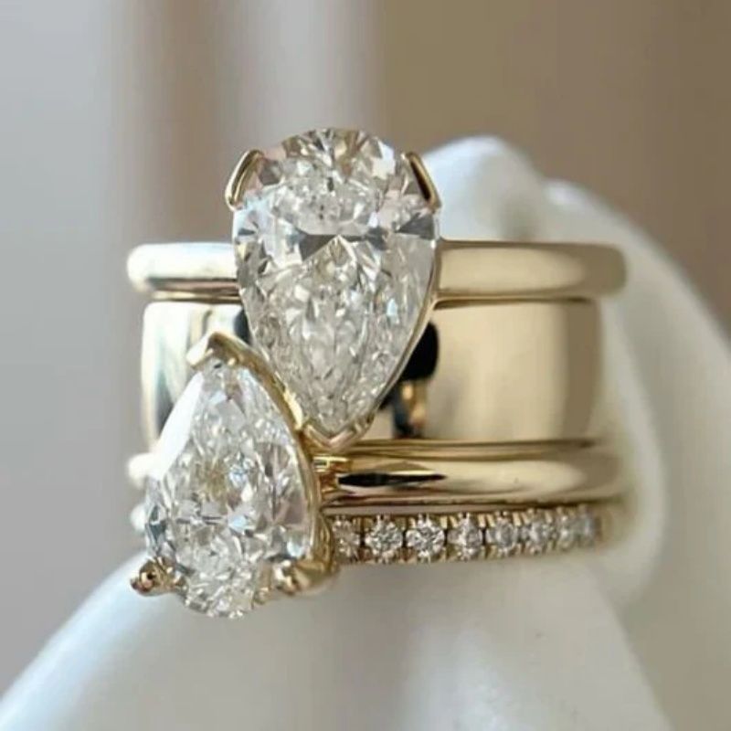 Double Pear Shaped Zircon Ring