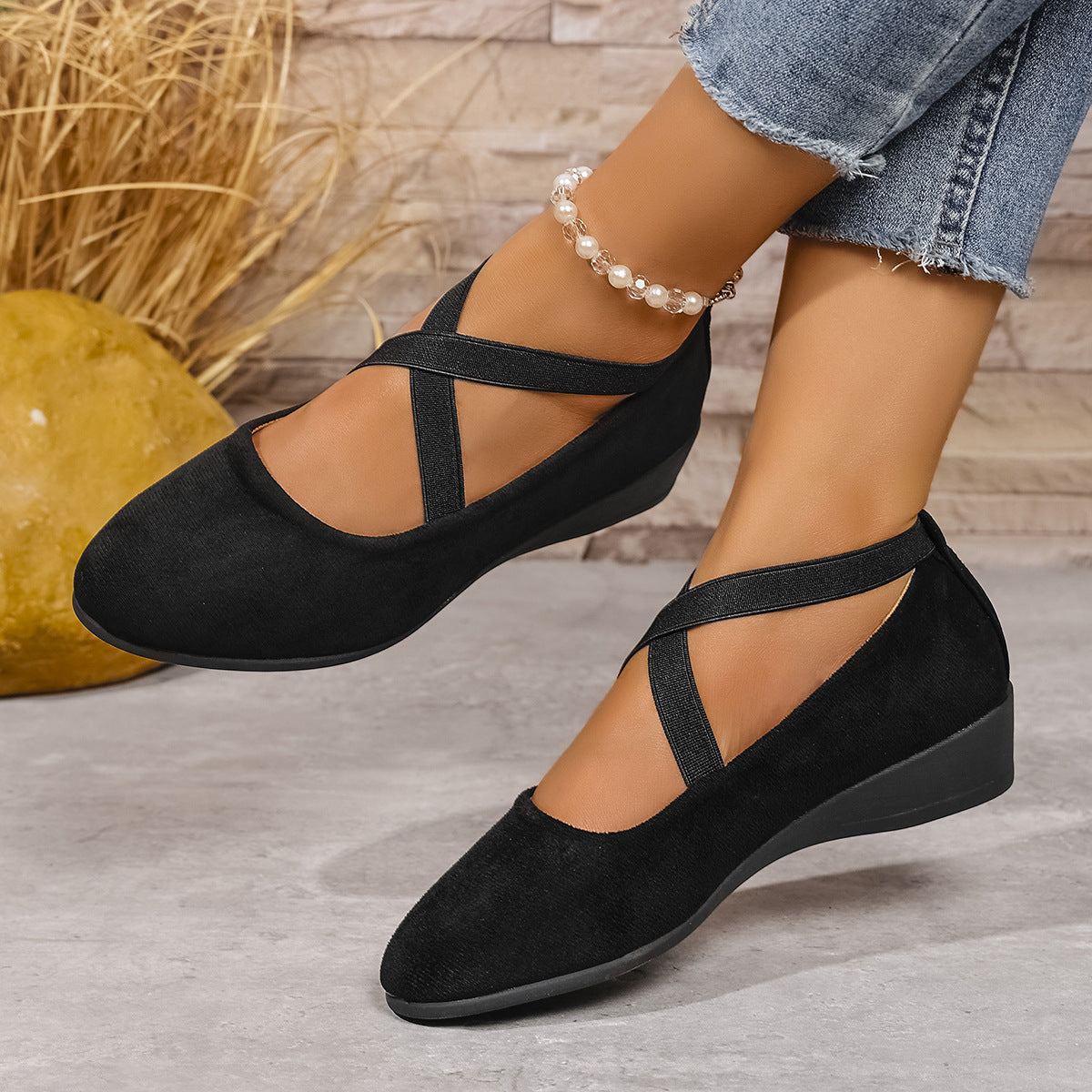 Women's Pointed Toe Suede Wedge Heel Casual Single Shoes