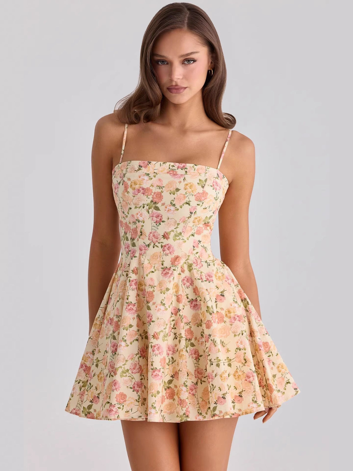 Popular Spaghetti Strap Waist-Cinching A-Line Short Dress French-Style Fishbone Waist-Slimming Dress