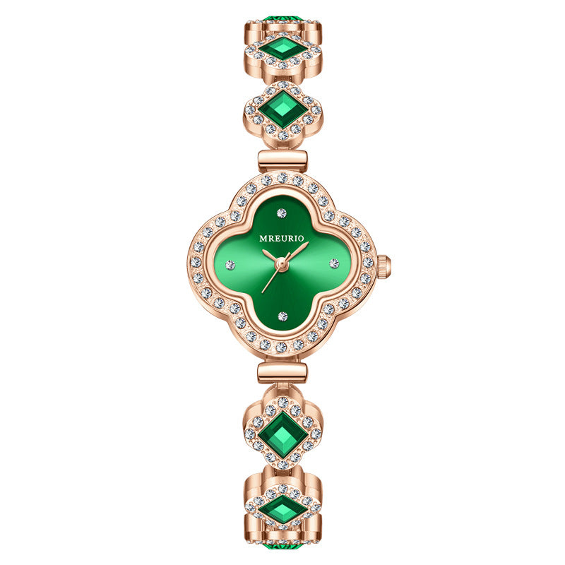 Four-leaf clover bracelet quartz watch
