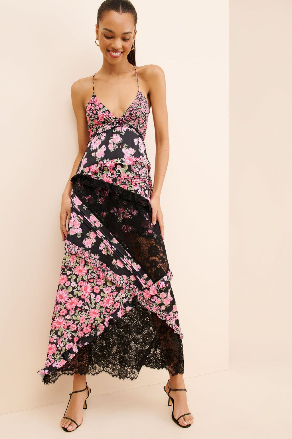 Backless dress