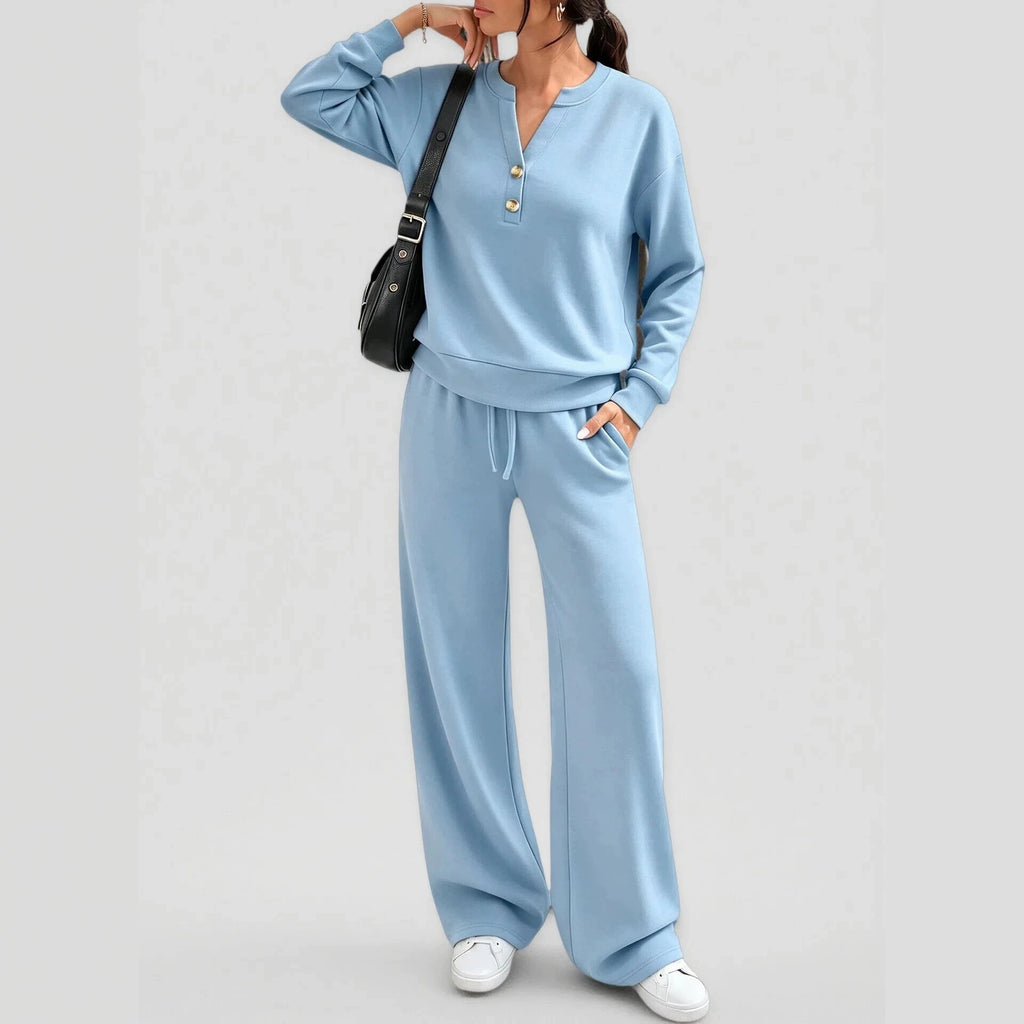 Loose-fitting long-sleeve top and wide-leg pants