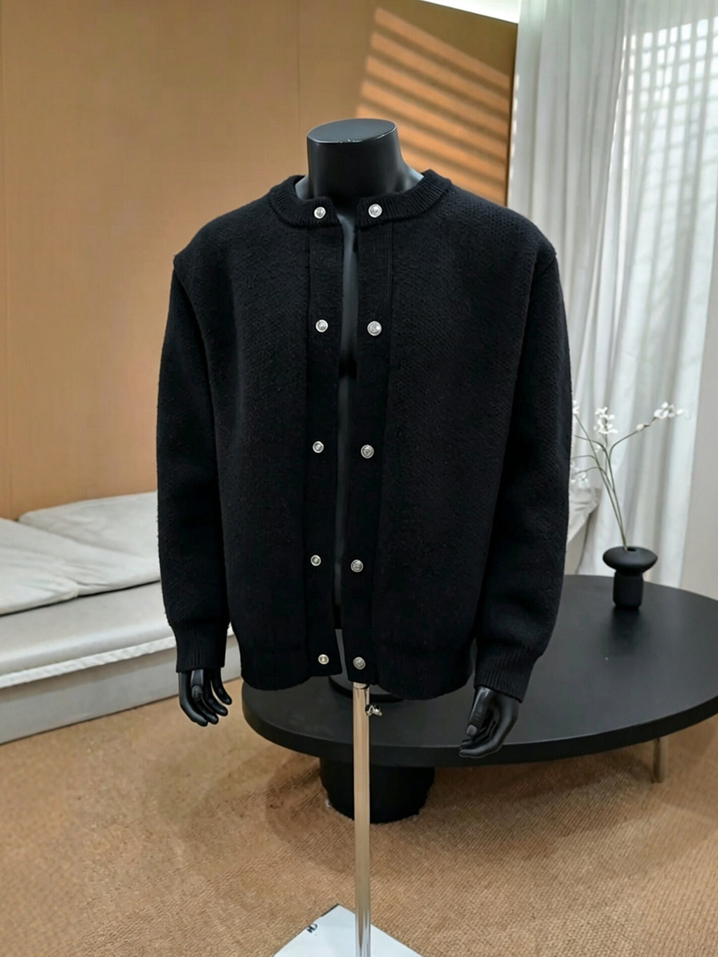 Men's thick unbuttoned knitted cardigan