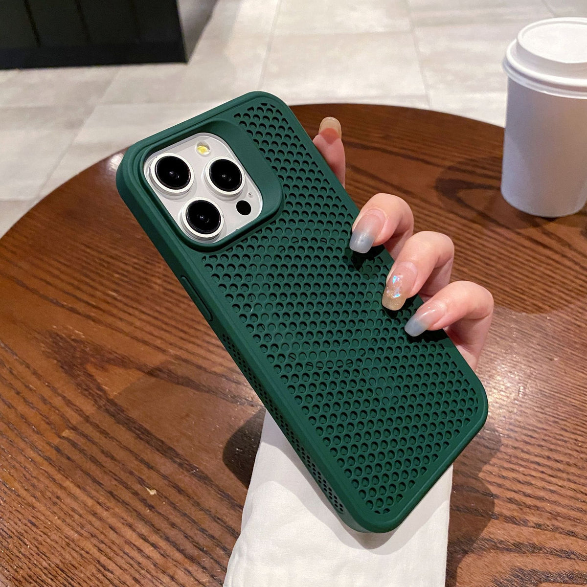 Magnetic Heat Dissipation Phone Case