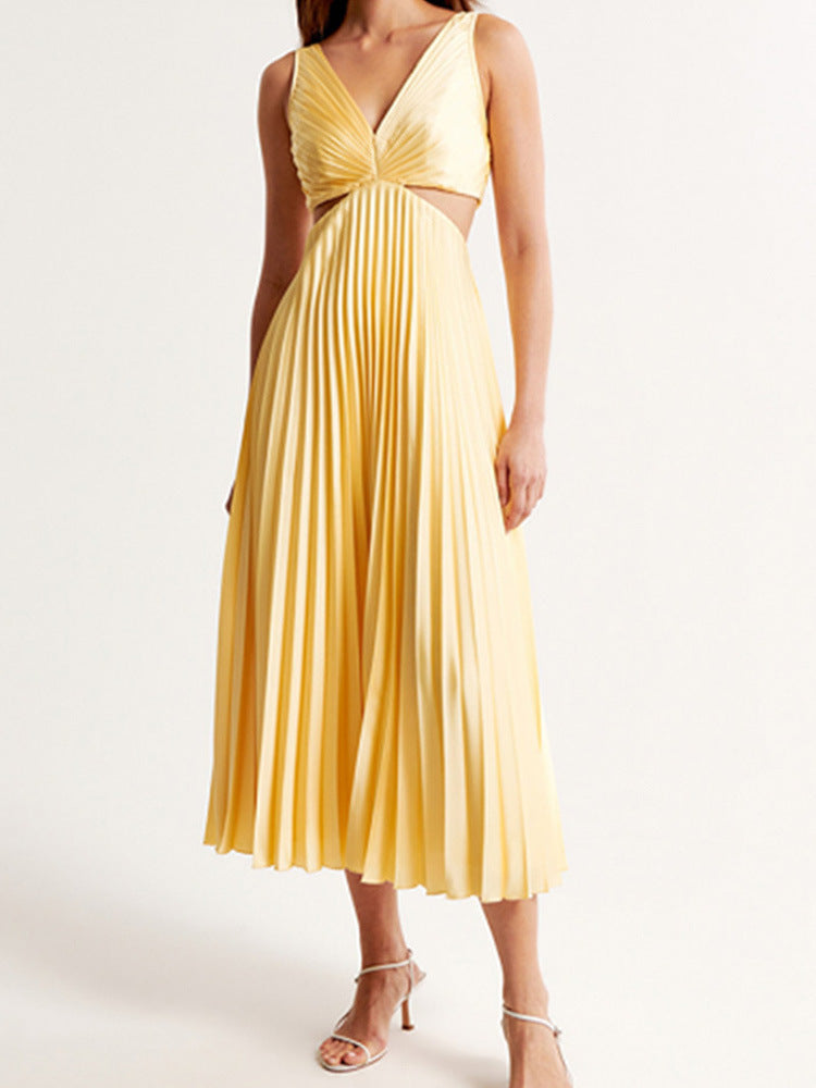 Elegant Pleated Sleeveless Dress