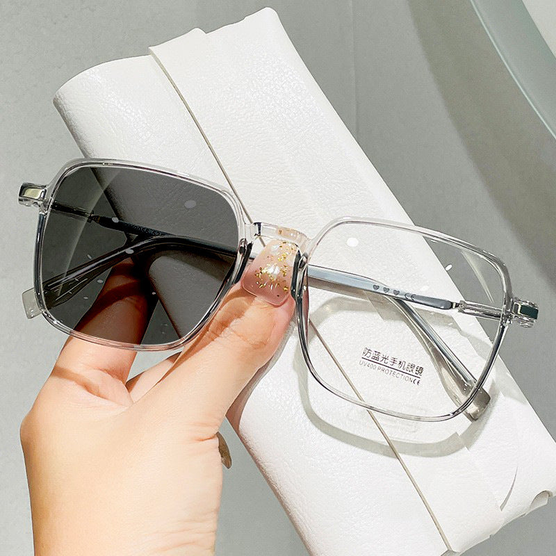 Photochromic Anti-Blue Light Glasses with Square Frame