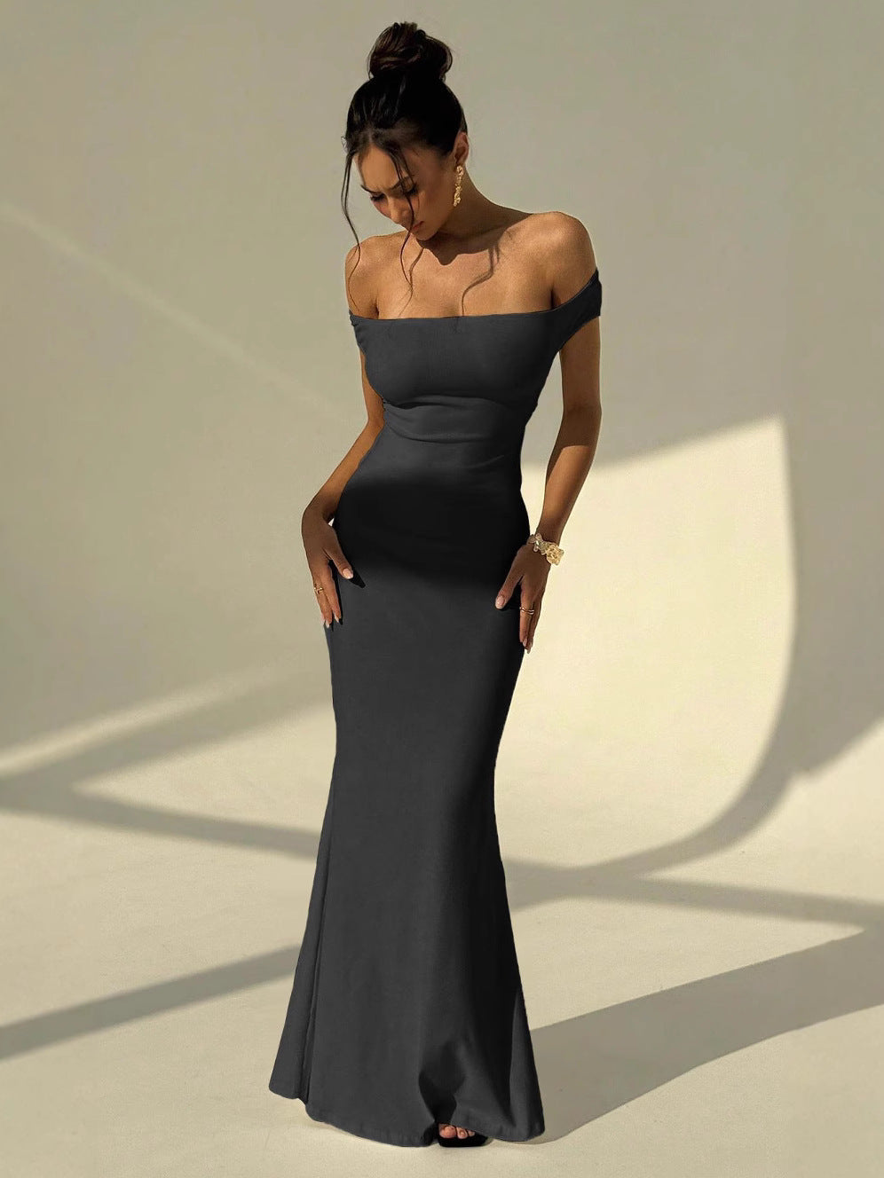 Sleeveless One-Shoulder Backless Slim Fit Long Dress
