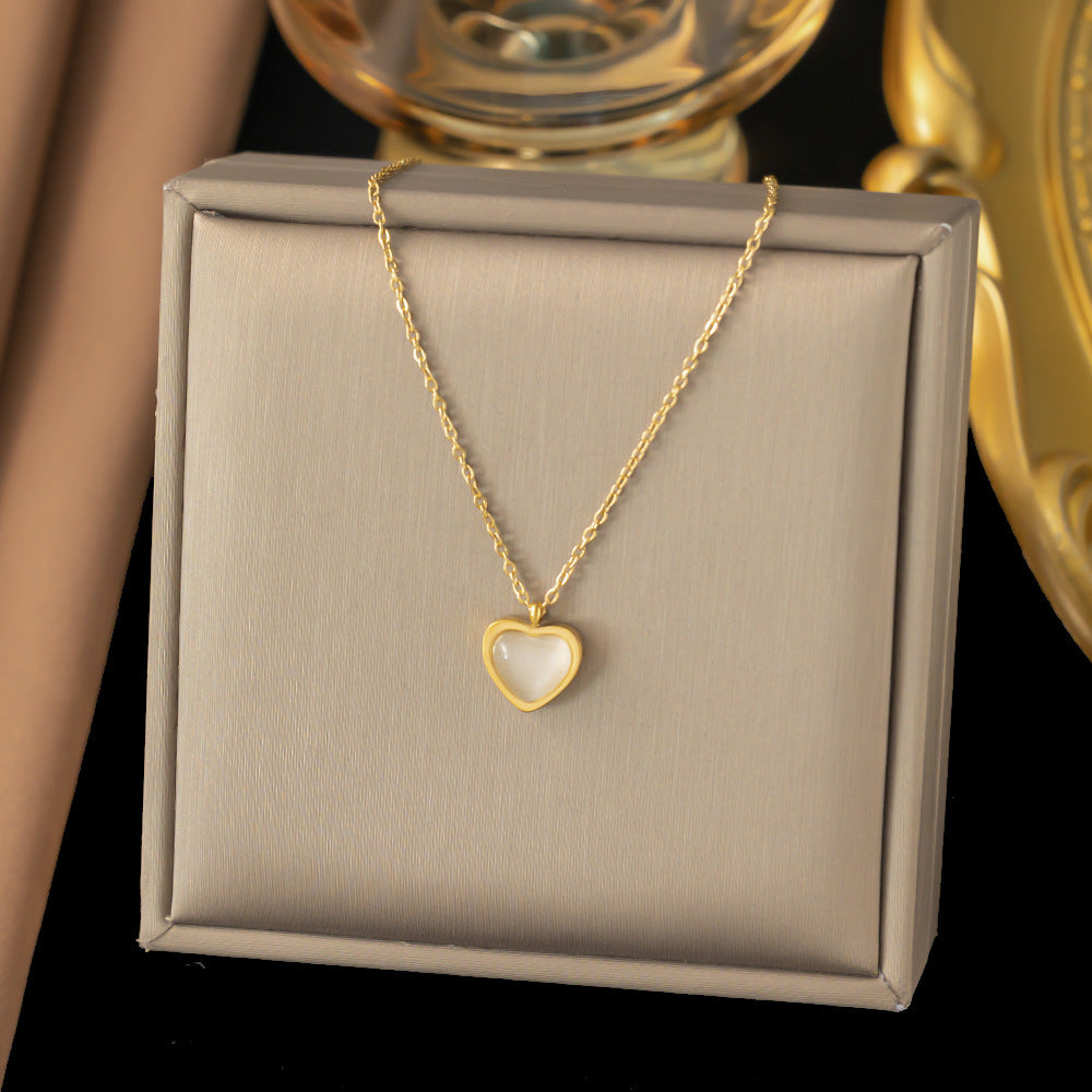 Titanium Steel Heart-Shaped Necklace for Women Fashion Heart Pendant Necklace