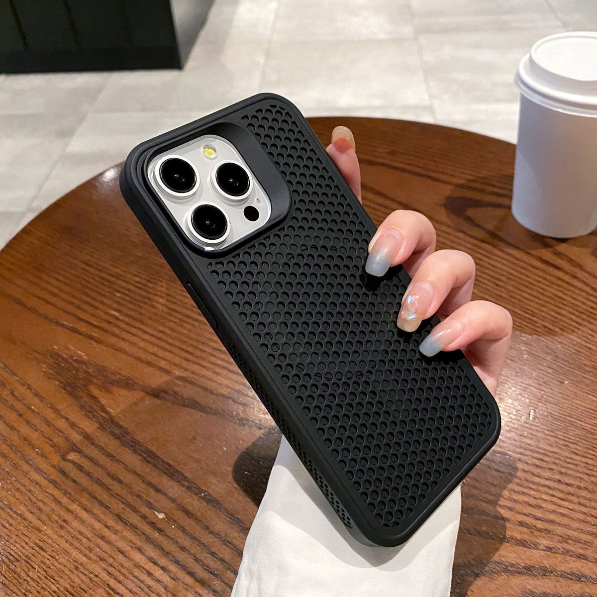 Magnetic Heat Dissipation Phone Case