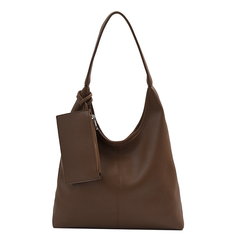 Large-capacity underarm bag