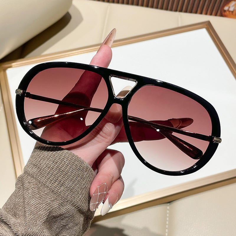 Retro Aviator Sunglasses with UV Protection