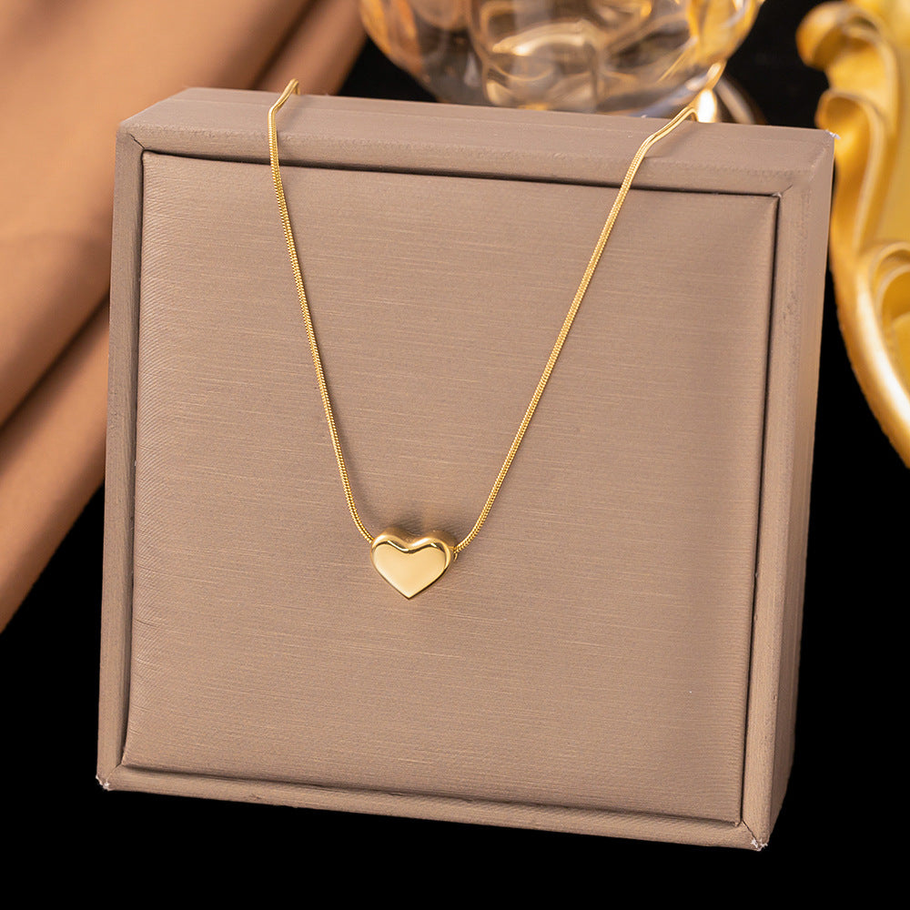 Titanium Steel Heart-Shaped Necklace for Women Fashion Heart Pendant Necklace