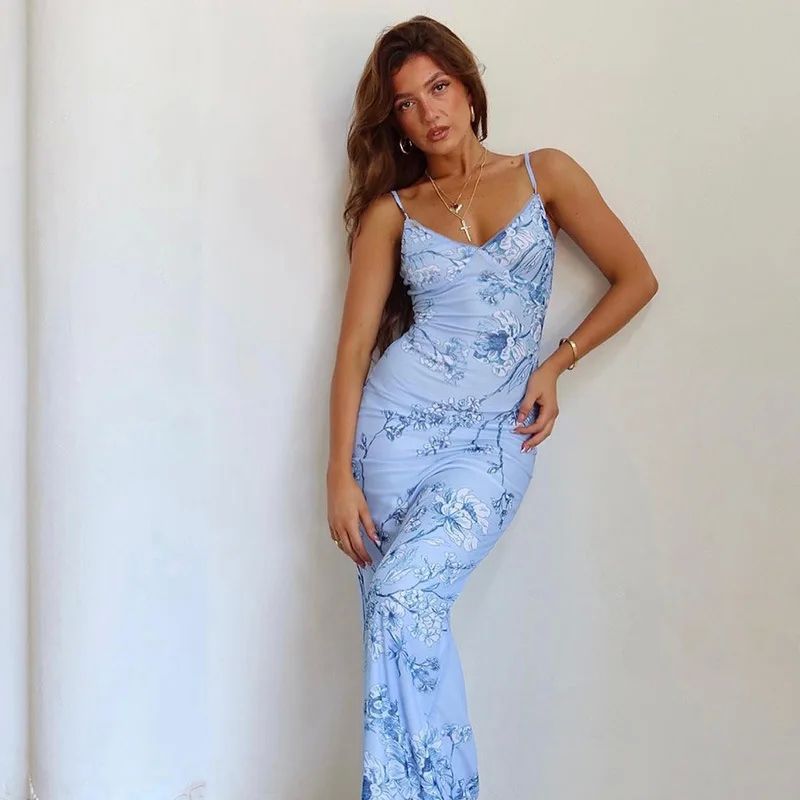 Hip-hugging dress