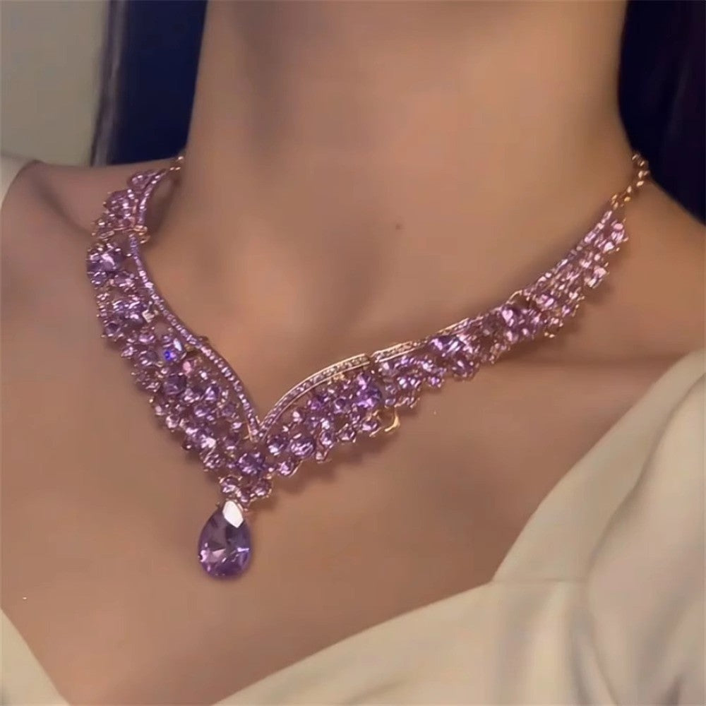 Zircon water-drop pendant with collar chain for the neck
