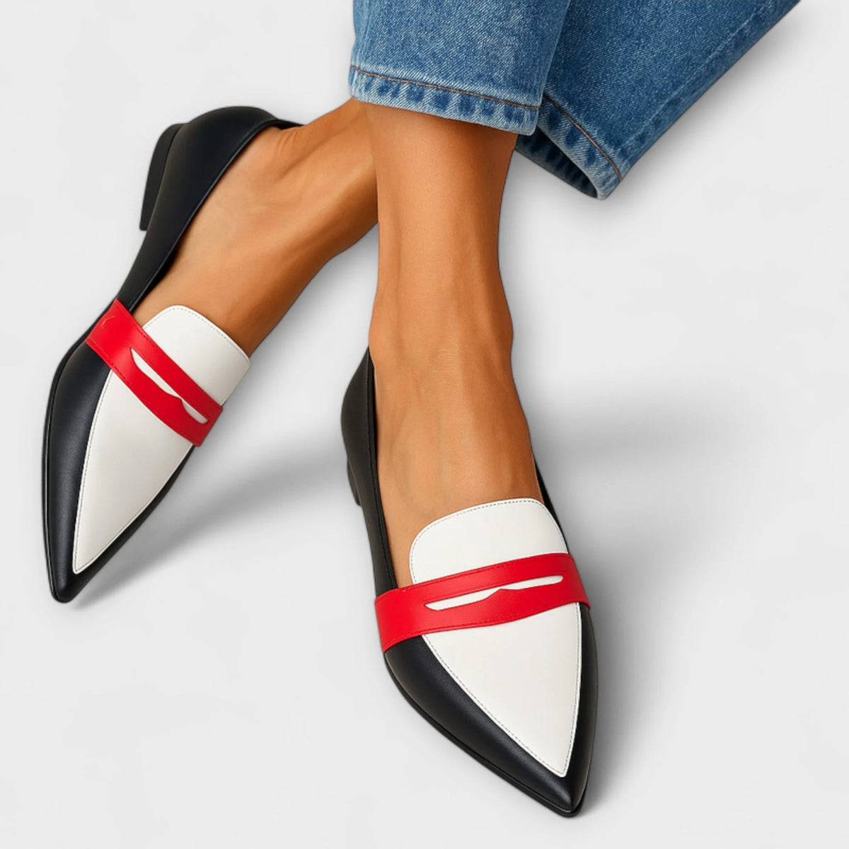 Low-cut color-block casual shoes