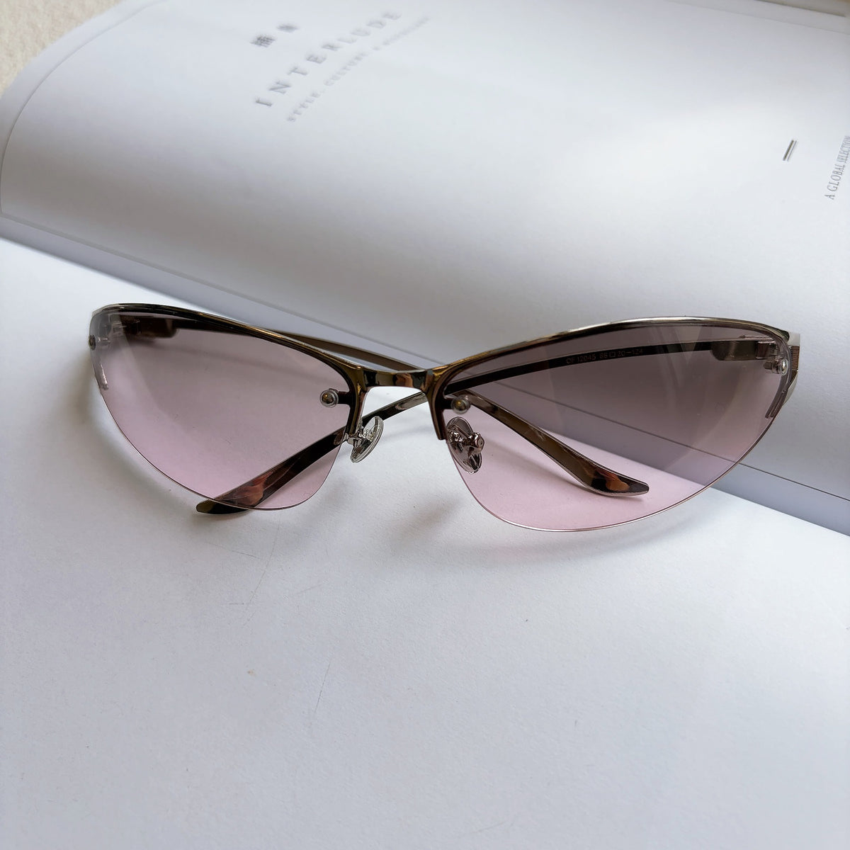 Frameless Tech Retro Sunglasses