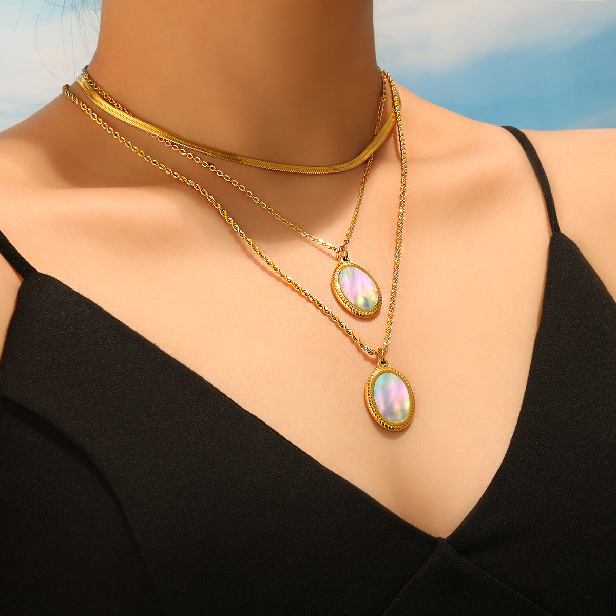 Natural Mother-of-Pearl Oval Titanium Steel Necklace