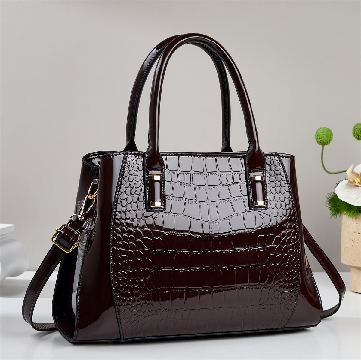 Fashion Crocodile Pattern PU Leather Shoulder Bag