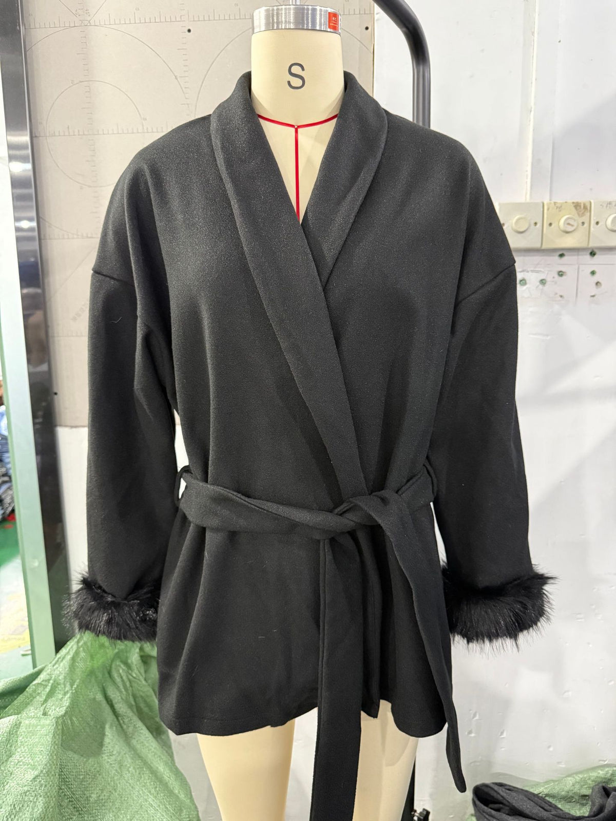 Wool coat, short-style overcoat