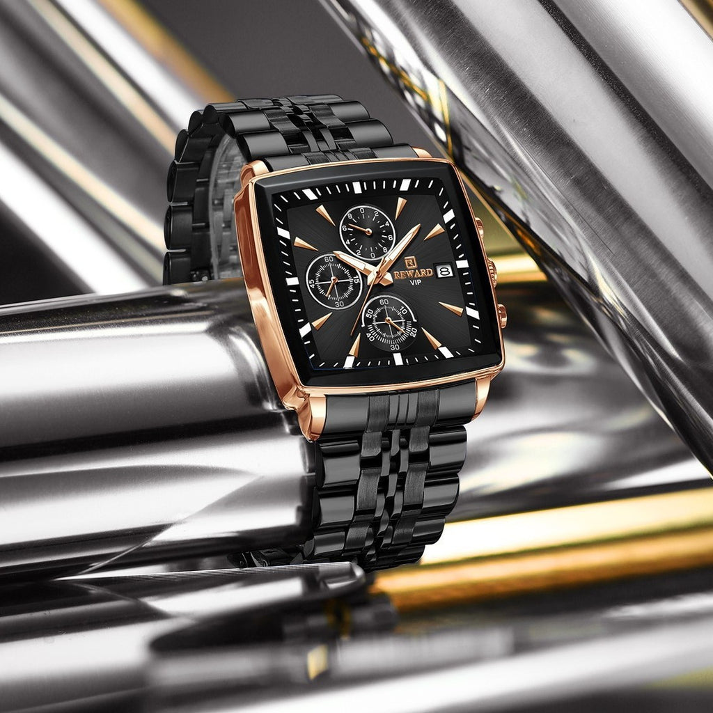 Men's watch with multi-function chronograph
