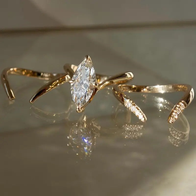 Shine Horse Eye Ring