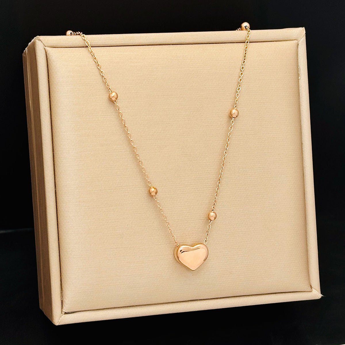 Minimalist Heart Titanium Steel Necklace 18K Gold Plated Clavicle Chain