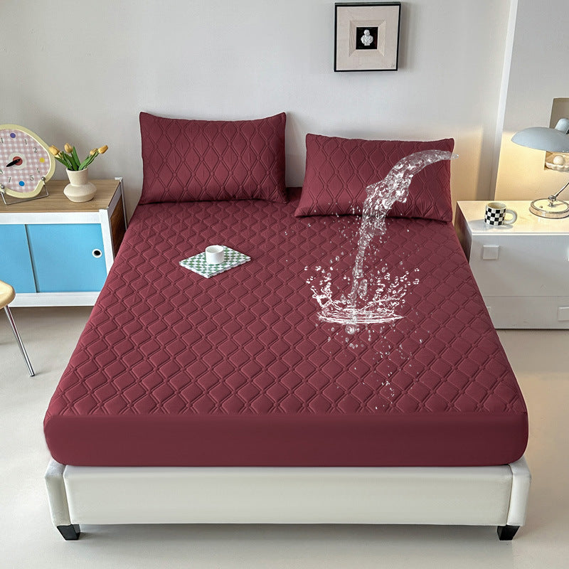 Waterproof bed cover in solid color