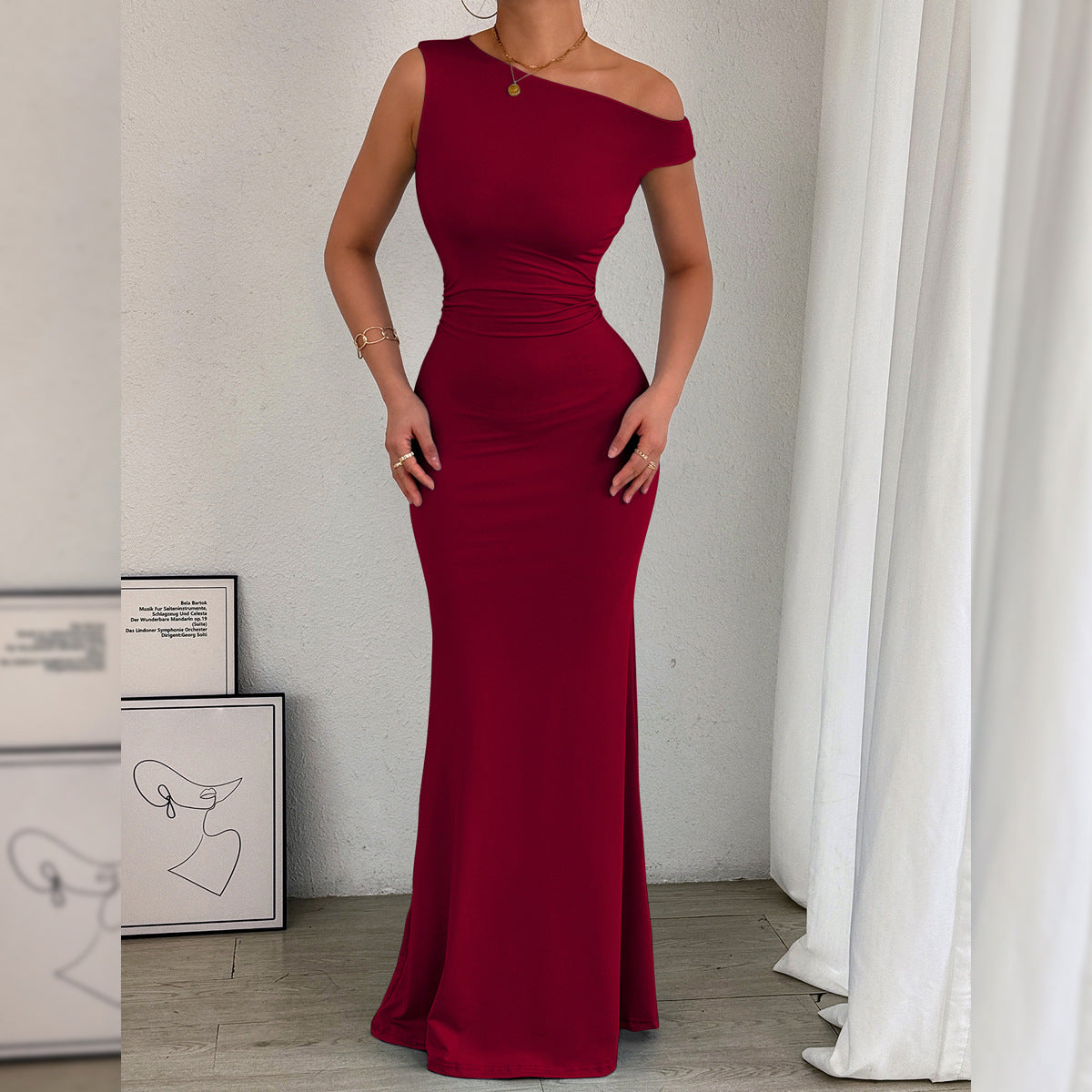 One-Shoulder Fishtail Hem Pleated Waist Long Sleeveless Dress