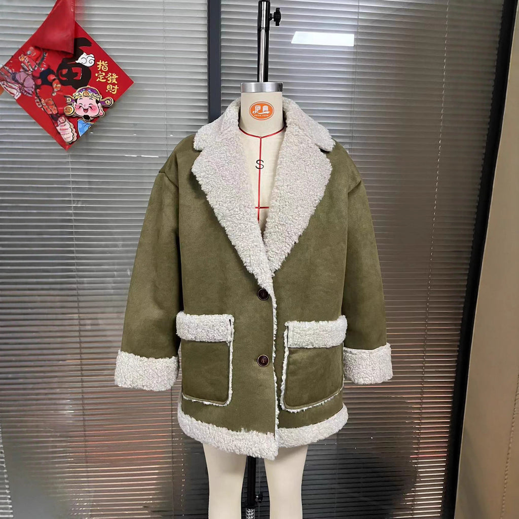 Simulated suede fabric symmetrical large pocket simple coat