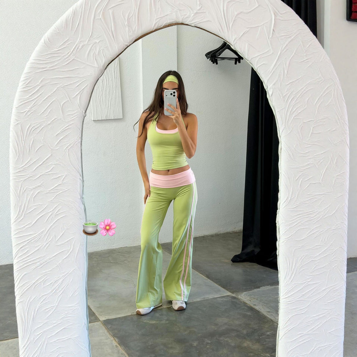 Women's Two-Piece Color-Block Halter Top and Straight-Leg Pants Set