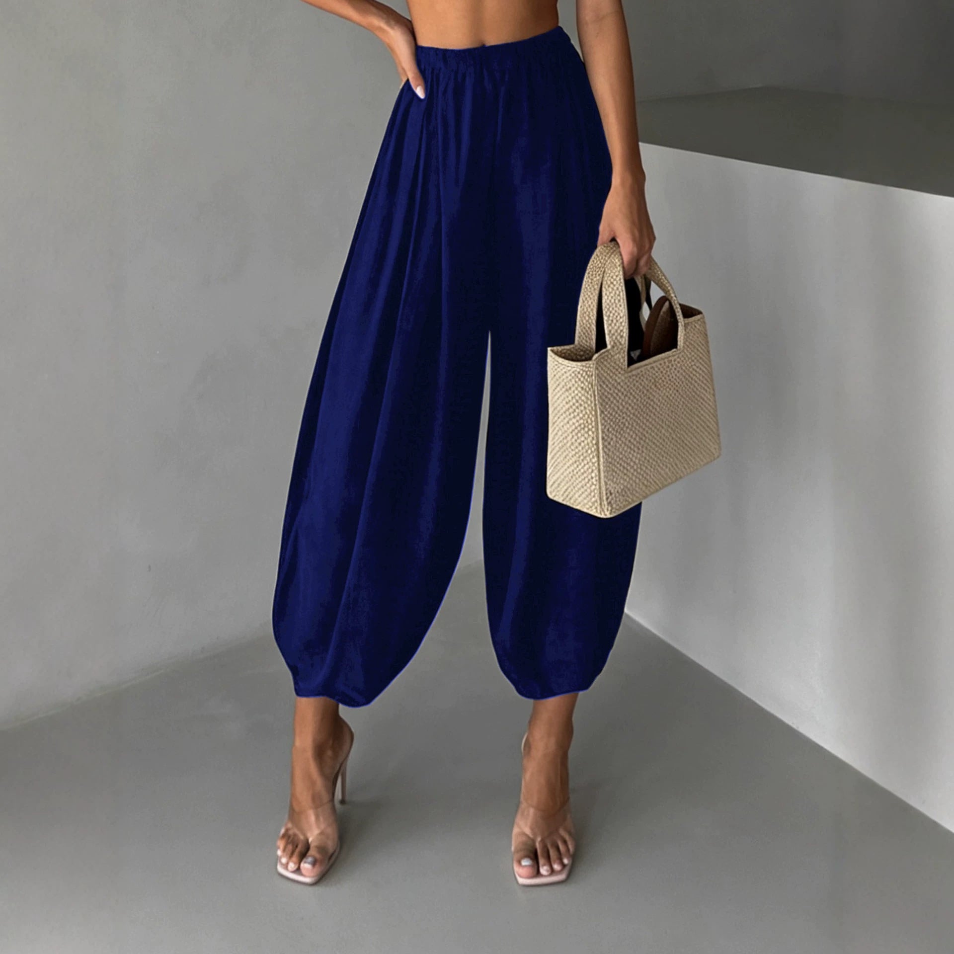 Loose-Fitting Harem-Style Air Pants