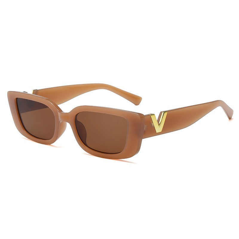 Fashion Oval Frame Sunglasses with UV Protection