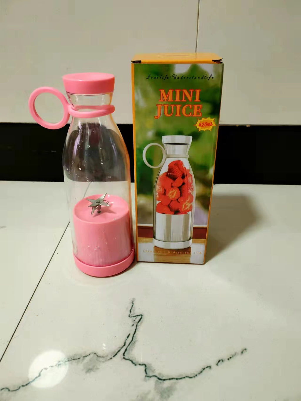 Electric juicer