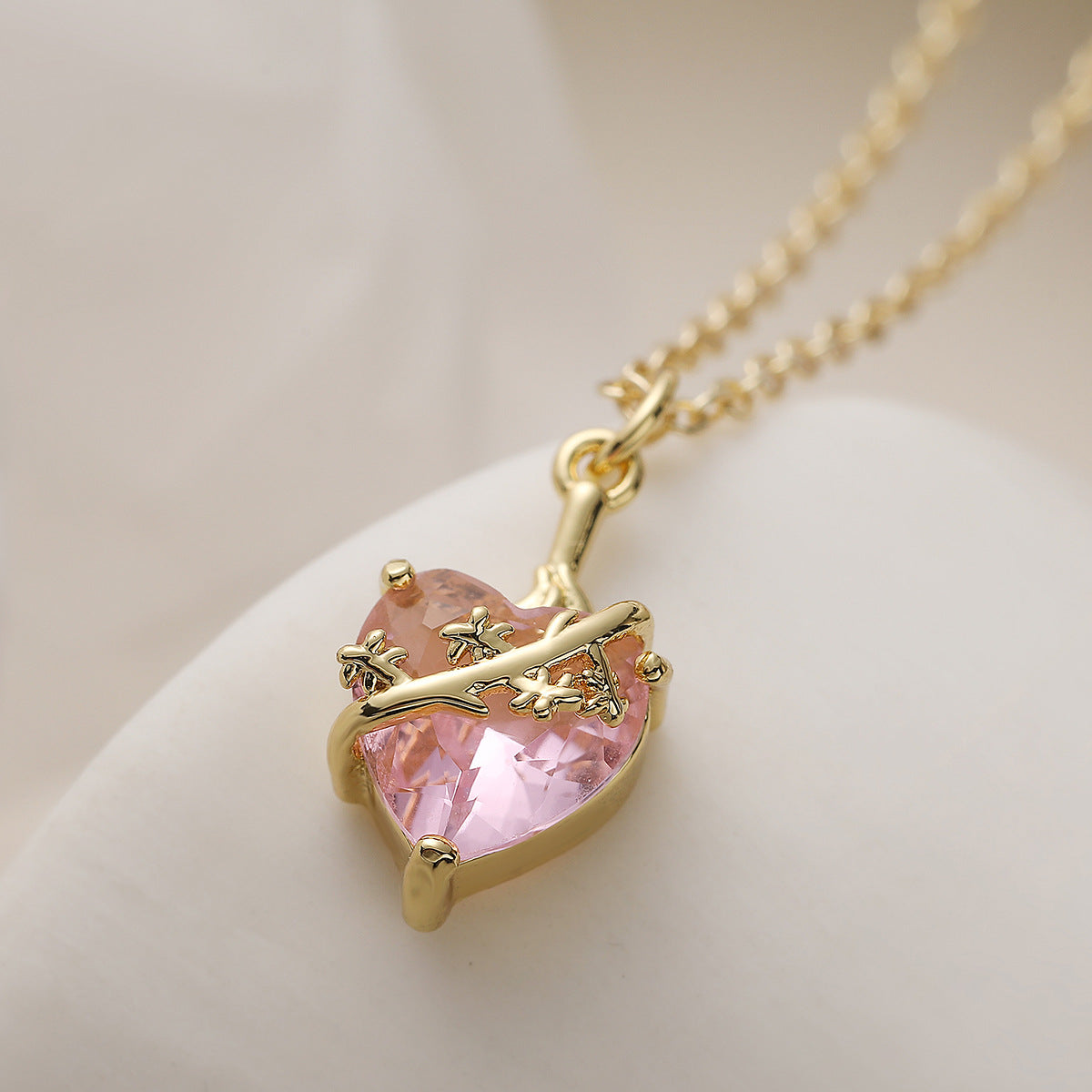 Copper Plated Zircon Heart Pendant Necklace