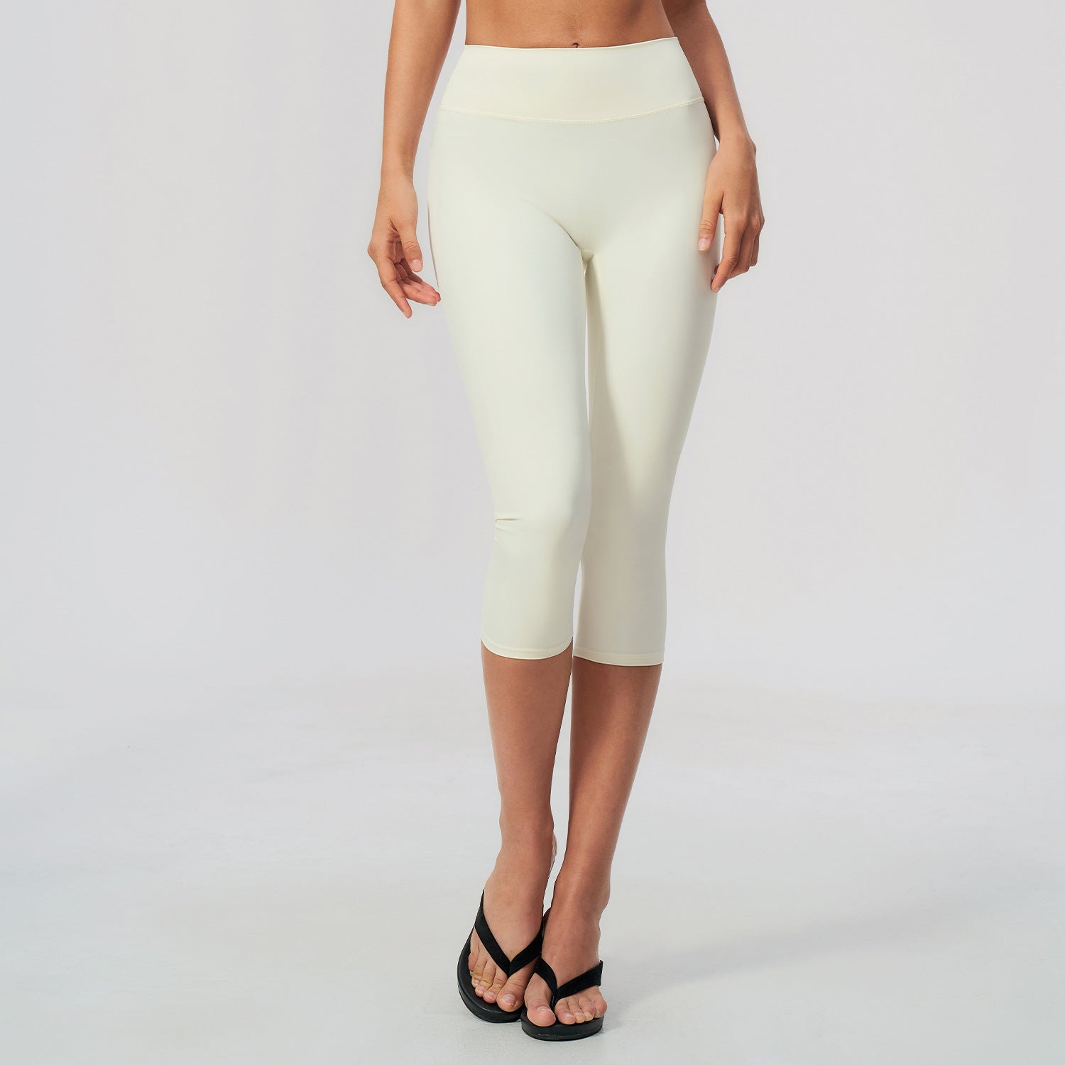 Brushed Yoga Shorts High Waisted Slim Fit Sports Shorts